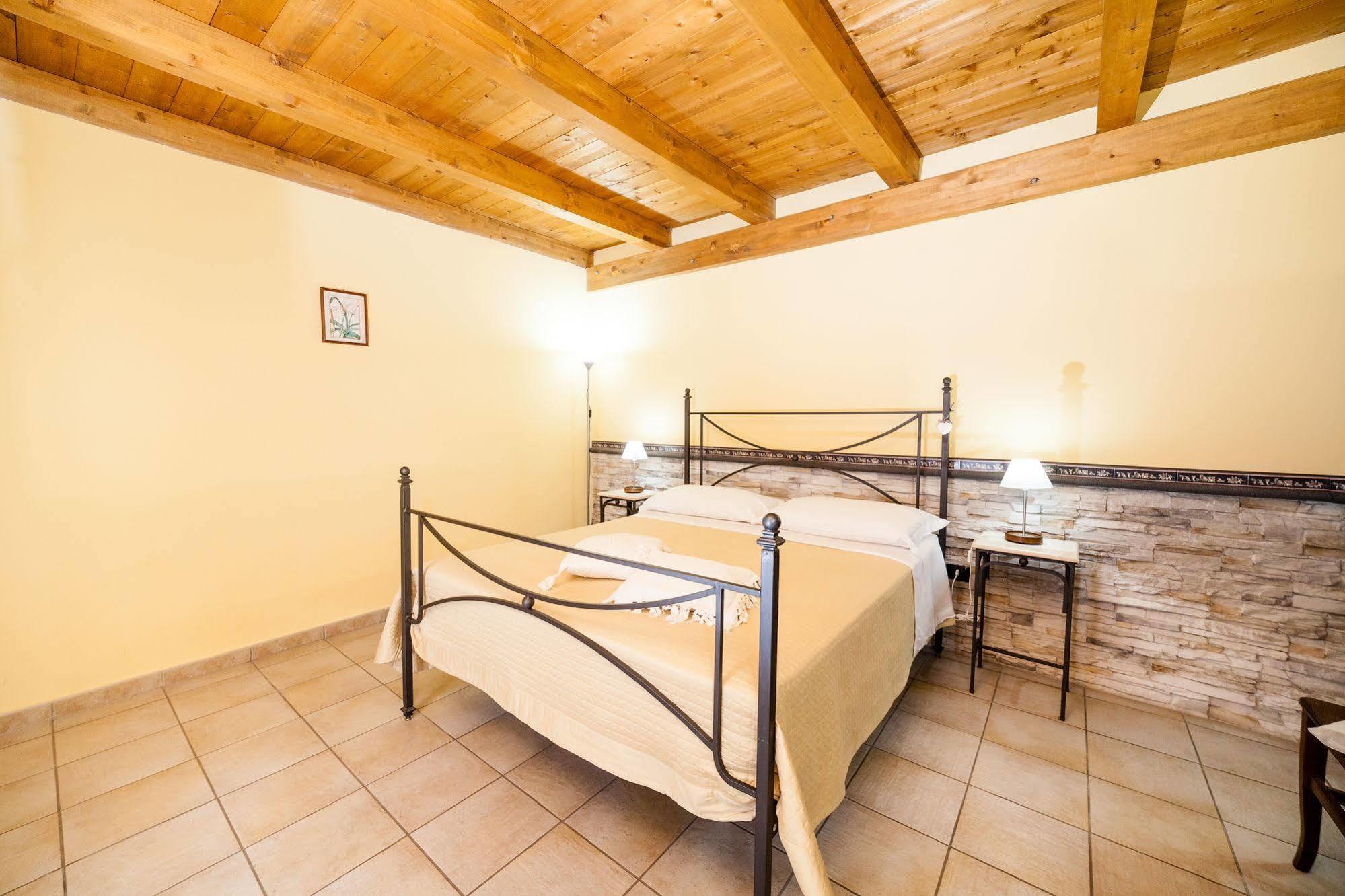 B&B La Casa Di Plinio Pompeia Exterior foto